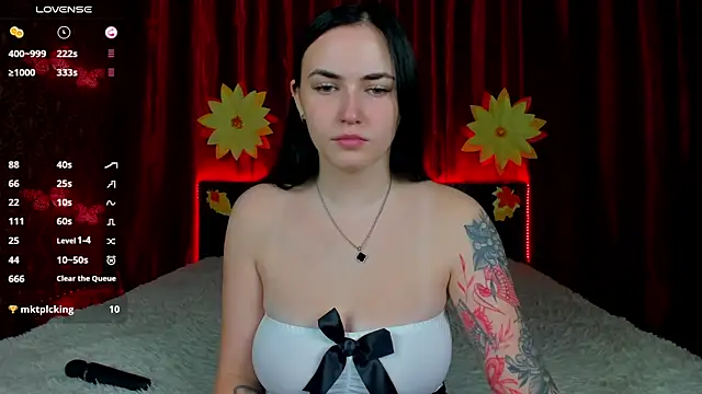 Witch Lady online show from October 26, 7:26 am