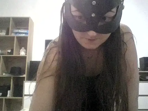 MaxWellas6 online show from March 23, 9:48 am