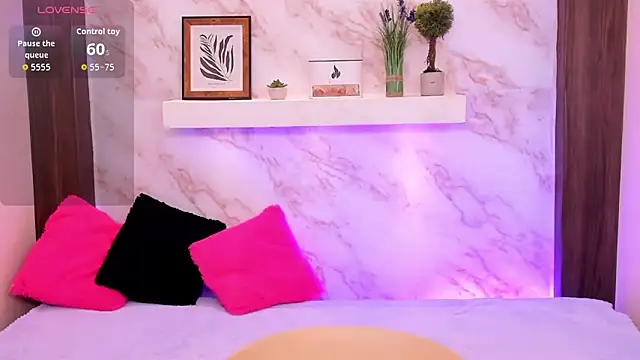 AmyBarton02 online show from March 6, 6:47 pm