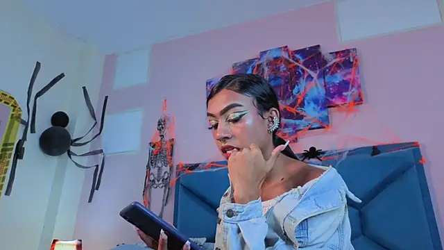 Kaataleya horny online show from October 23, 4:40 am