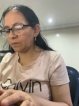 Freya Artemisa online show from April 14, 10:43 pm