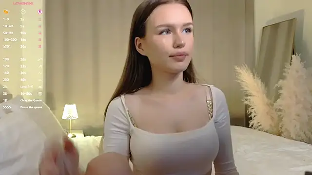 illumiangel online show from April 2, 12:08 am