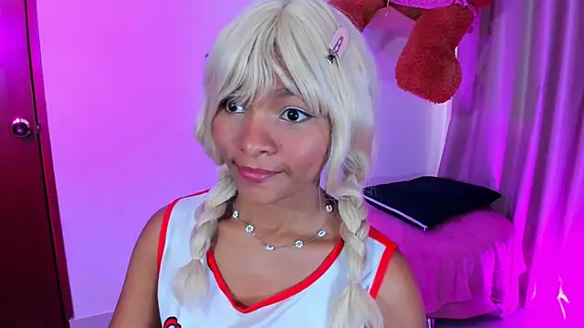 KaattySweet  online show from October 8, 7:29 pm