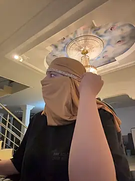 malak nanyy online show from April 15, 2:34 am