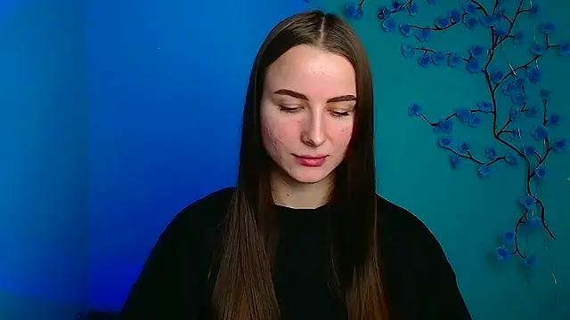 Eva Janee online show from February 24, 12:15 pm