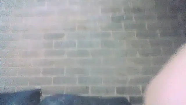 EksJouneMwah online show from February 3, 7:13 am