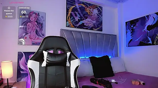 alexia mattel online show from March 30, 4:28 pm