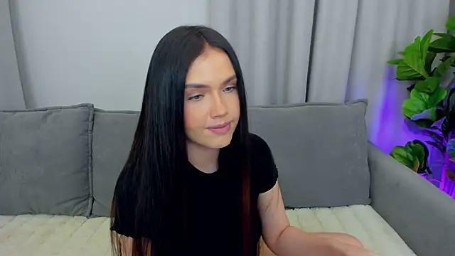 sexyangeloux online show from March 5, 9:21 pm