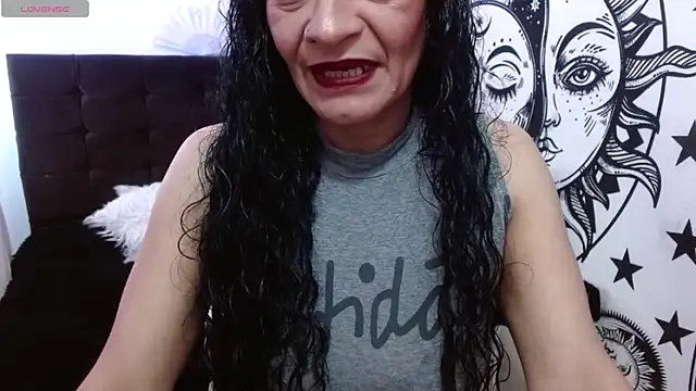 AlexandraJones  online show from February 5, 4:15 am