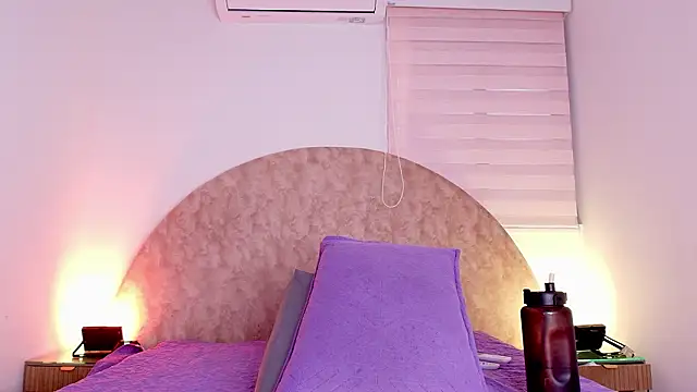 anisha x online show from February 13, 7:26 pm