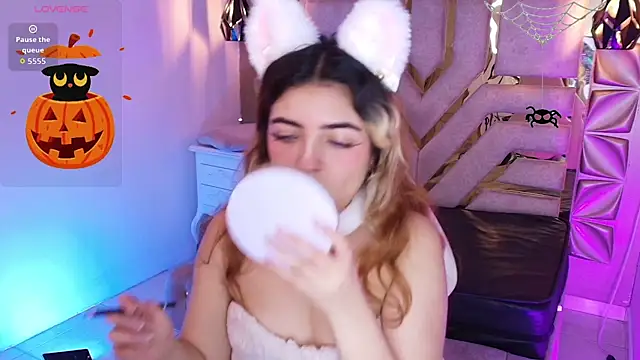 meraki fraise online show from October 29, 7:38 pm