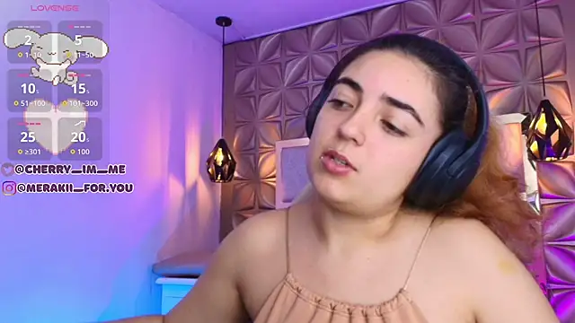 meraki fraise online show from November 22, 7:49 pm