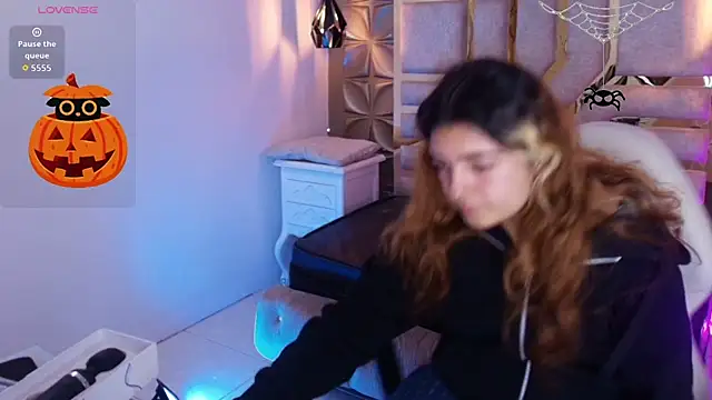 meraki fraise online show from October 26, 8:04 pm