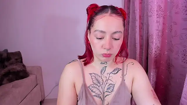 annika taylor online show from October 8, 1:10 am