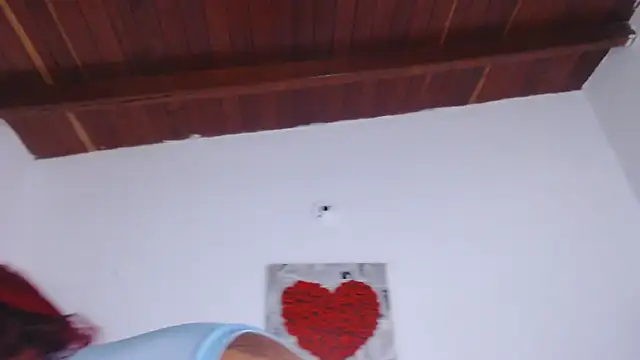 Amara Red online show from November 22, 11:35 am