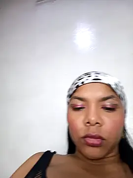 Snapshot of Diora_Squirt_juicy chatting on September 24, 4:22 am Diora Squirt juicy online show from September 24, 4:22 am