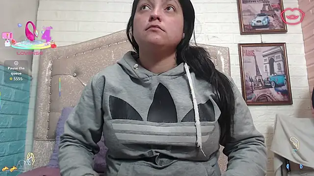 KataleyaStiward online show from October 6, 1:17 pm