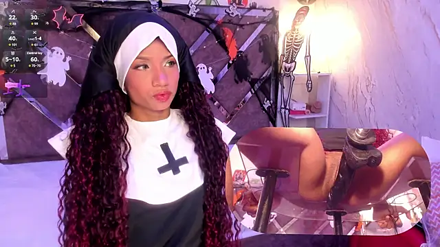 SofiRey  online show from October 31, 1:59 pm