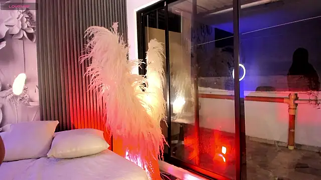 ailynBlaze online show from March 3, 6:41 am