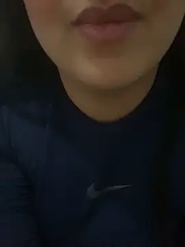 yassminsexy22 online show from September 25, 6:17 pm