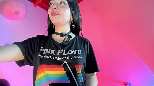 sweeet peach online show from January 10, 5:01 am