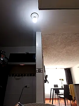 Bonny Klote online show from October 4, 4:00 pm