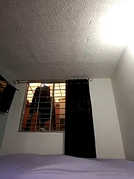 Bonny Klote online show from October 5, 5:40 pm