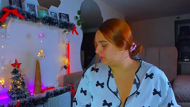 evy orange1 online show from December 14, 4:18 am