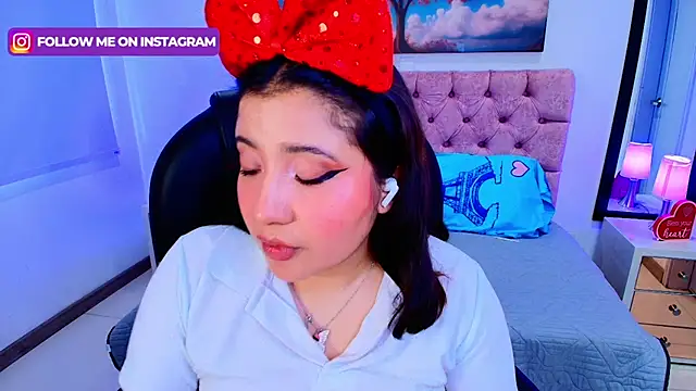 Emma monserrat online show from November 20, 7:48 pm