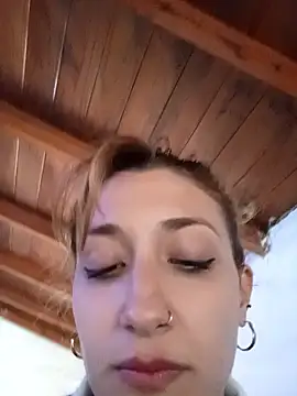 Viudanegraa online show from April 8, 1:02 pm