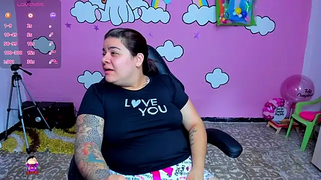 Sharon hils online show from March 30, 12:16 pm