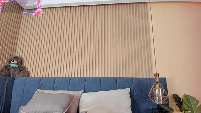 kathecute   online show from January 11, 2:27 am