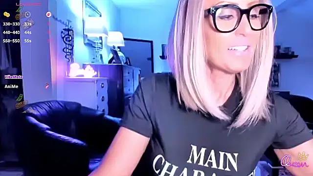 VelvetBarbie online show from April 17, 12:02 am