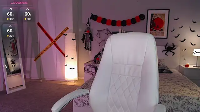 Bellla Haddid online show from November 2, 2:04 am