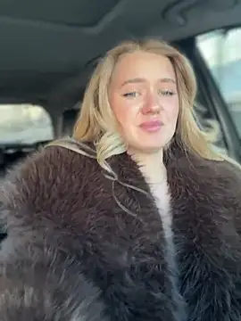 Devill Angel  online show from February 5, 11:02 am