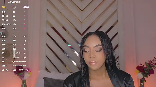 Lola King online show from July 21, 4:02 am