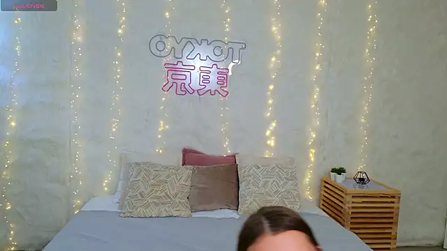 AliceBrayan online show from March 27, 5:02 pm