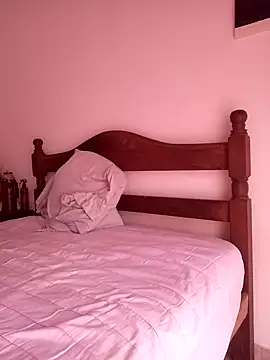 Loliluz 2095 online show from March 27, 7:25 pm