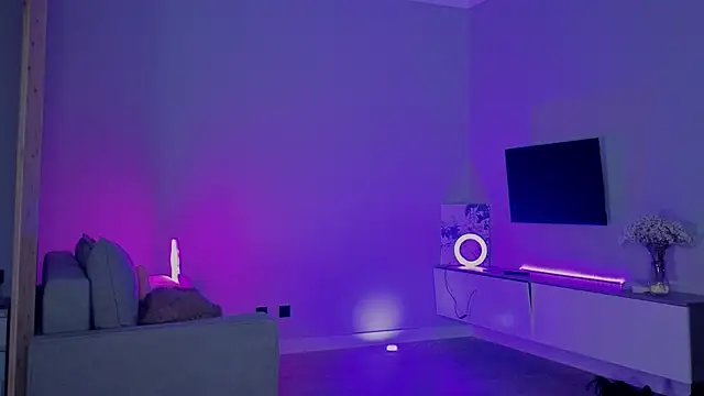 RileyMee online show from November 27, 3:53 am