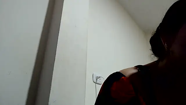 leamorfy3 online show from June 15, 12:44 am