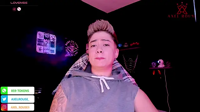 Snapshot of AxelRouse_1 chatting on October 18, 8:10 pm AxelRouse 1 online show from October 18, 8:10 pm