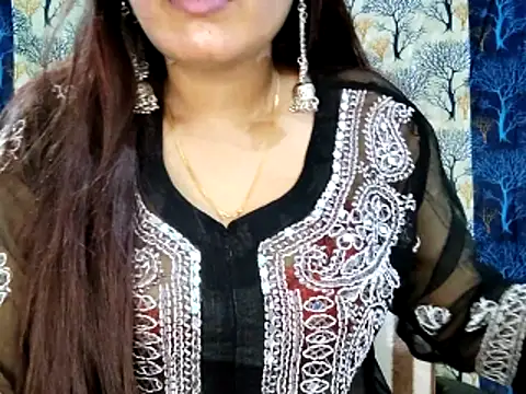 Aarvi Arora online show from February 23, 10:48 am