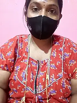 Snapshot of Renuma chatting on October 2, 3:06 pm Renuma online show from October 2, 3:06 pm