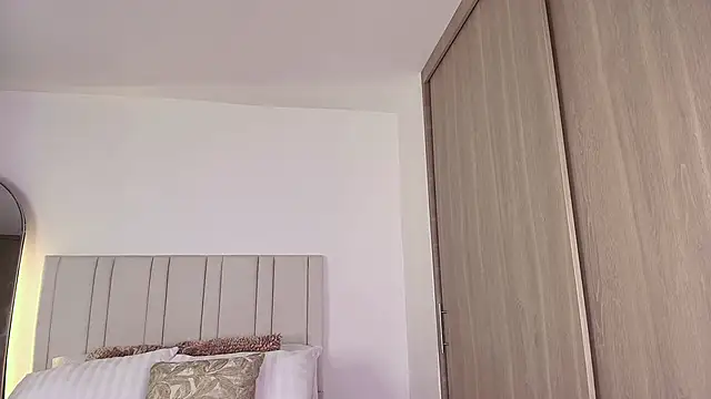 CamilleLynn online show from January 15, 2:39 am