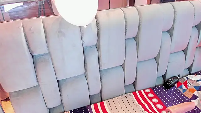 RoseTaylor   online show from February 15, 8:57 am