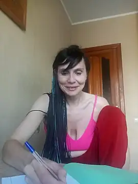 Francenia lolis online show from June 7, 9:38 am