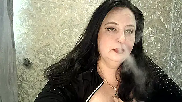 Snapshot of Angel_FUN chatting on October 3, 10:53 am Angel FUN online show from October 3, 10:53 am