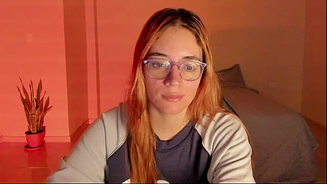 atenas 05  online show from February 21, 9:54 am