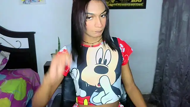 alexxa Rooa online show from December 5, 8:21 pm