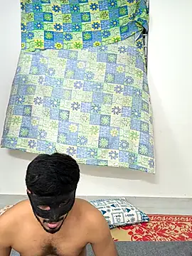 NAUGHTY INDIAN COUPLE online show from September 8, 2:16 pm